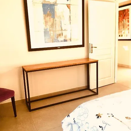 Magnifique 2 Chambres Avec Parking *