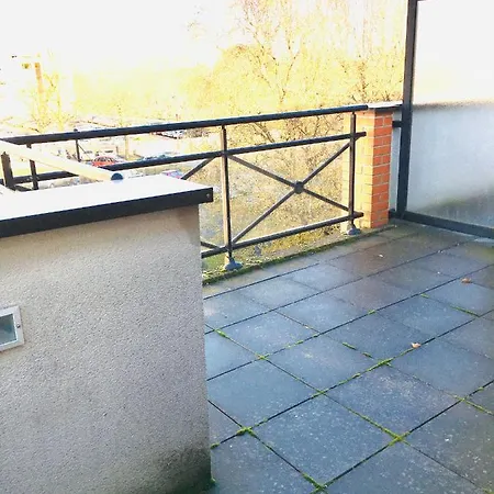 Magnifique 2 Chambres Avec Parking ואלנסיין